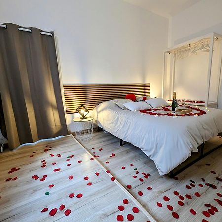 Logement Complet Dijon Centre Jusqu'A 6 Couchages Ngoại thất bức ảnh